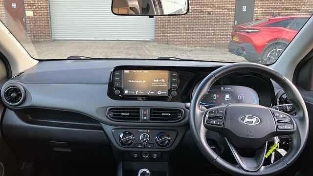 Hyundai I10 1.0 Advance 5dr Auto Petrol Hatchback Black