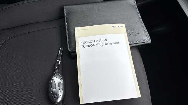 Hyundai TUCSON 1.6T Plug-in Hybrid Premium 5dr 4WD Auto Estate Serenity White - Pearl