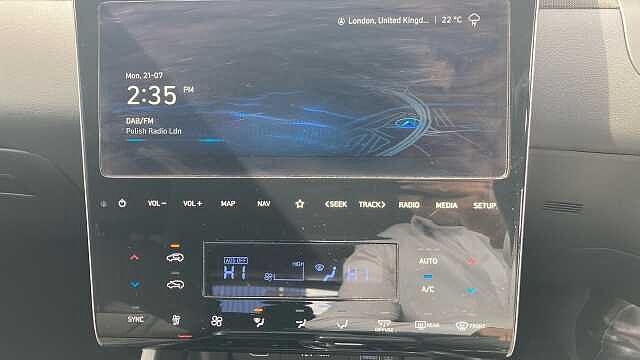 Hyundai TUCSON 1.6 TGDi 48V MHD SE Connect 5dr 2WD DCT Petrol Estate Brown