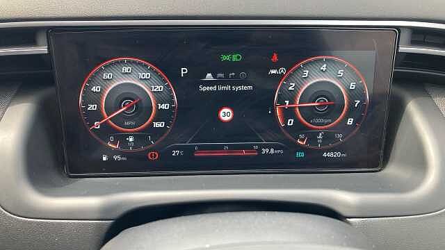 Hyundai TUCSON 1.6 TGDi 48V MHD SE Connect 5dr 2WD DCT Petrol Estate Brown