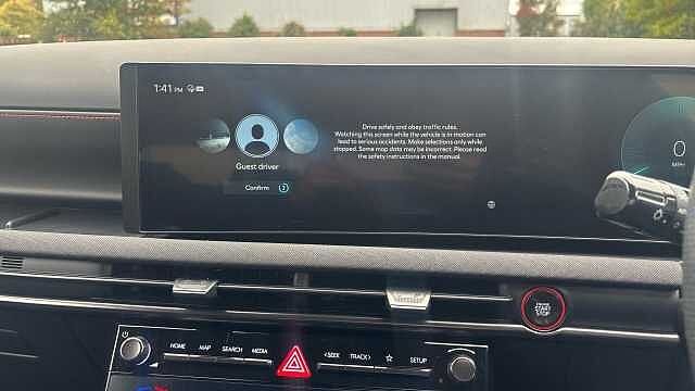 Hyundai TUCSON 1.6T Hybrid N Line 5dr Auto Hybrid Estate White