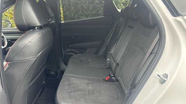 Hyundai TUCSON 1.6T Hybrid N Line 5dr Auto Hybrid Estate White