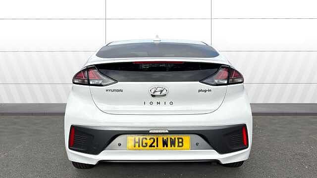 Hyundai IONIQ 1.6 GDi Plug-in Hybrid Premium SE 5dr DCT Hatchback