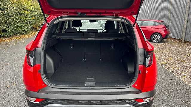 Hyundai TUCSON 1.6 TGDi 48V MHD Premium 5dr 2WD DCT Petrol Estate Red