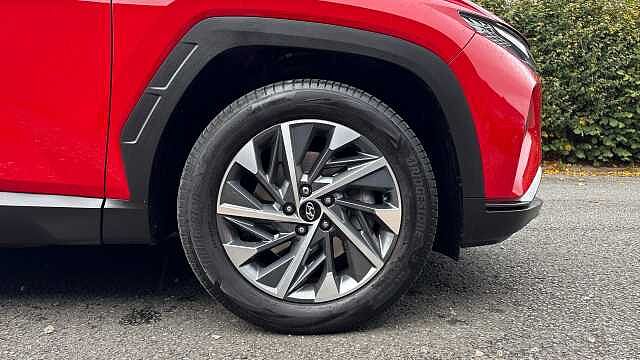 Hyundai TUCSON 1.6 TGDi 48V MHD Premium 5dr 2WD DCT Petrol Estate Red