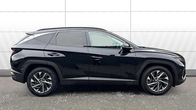 Hyundai TUCSON 1.6 TGDi Premium 5dr 2WD Petrol Estate Black