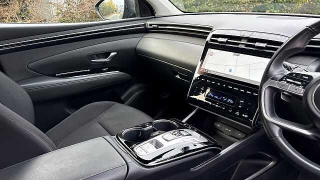 Hyundai TUCSON 1.6 TGDi Hybrid 230 SE Connect 5dr 2WD Auto Hybrid Estate Grey
