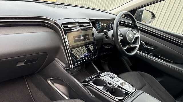 Hyundai TUCSON 1.6 TGDi Hybrid 230 SE Connect 5dr 2WD Auto Hybrid Estate Grey