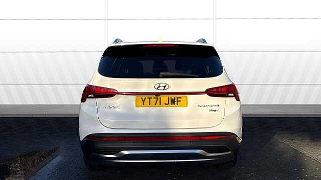 Hyundai SANTA FE 1.6 TGDi Plug-in Hybrid Ultimate 5dr 4WD Auto Estate