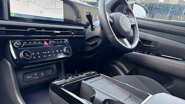 Hyundai TUCSON 1.6T Plug-in Hybrid N Line S 5dr Auto Estate Shimmering Silver - Metallic