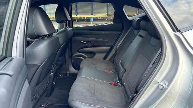 Hyundai TUCSON 1.6T Plug-in Hybrid N Line S 5dr Auto Estate Shimmering Silver - Metallic