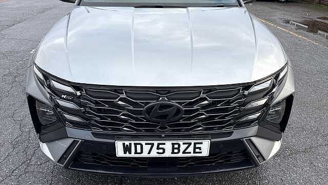 Hyundai TUCSON 1.6T Plug-in Hybrid N Line S 5dr Auto Estate Shimmering Silver - Metallic