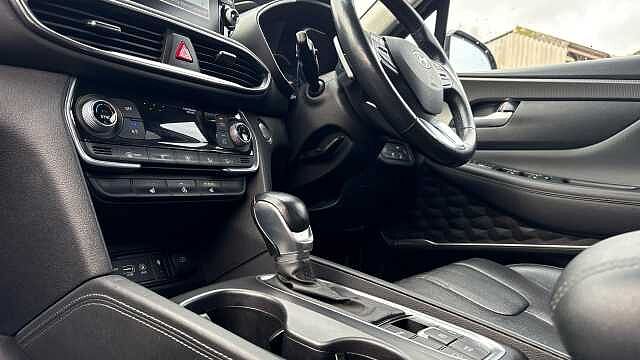 Hyundai SANTA FE 2.2 CRDi Premium 5dr Auto Diesel Estate