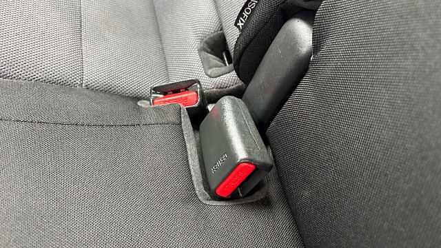 Hyundai i20 1.2 MPi SE 5dr Petrol Hatchback