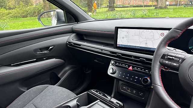 Hyundai TUCSON 1.6T 239 Hybrid N Line 5dr Auto Hybrid Estate White