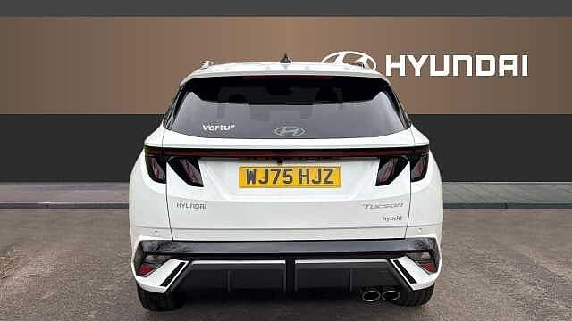 Hyundai TUCSON 1.6T 239 Hybrid N Line 5dr Auto Hybrid Estate White