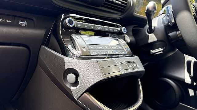 Hyundai INSTER 71kW 01 42kWh 5dr Auto Electric Hatchback
