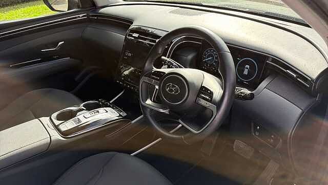 Hyundai TUCSON 1.6 TGDi Hybrid 230 Premium 5dr 2WD Auto Hybrid Estate Grey