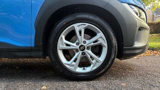 Hyundai KONA 1.0 TGDi 48V MHEV SE Connect 5dr Petrol Hatchback