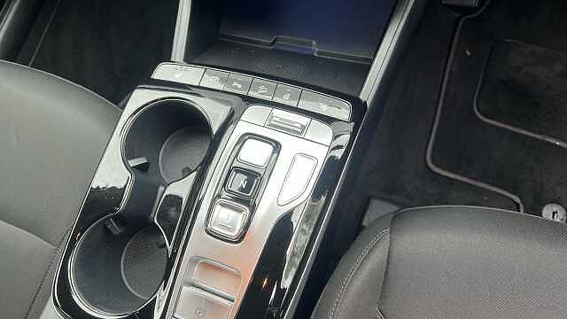 Hyundai TUCSON 1.6 TGDi Hybrid 230 Premium 5dr 2WD Auto Hybrid Estate Black