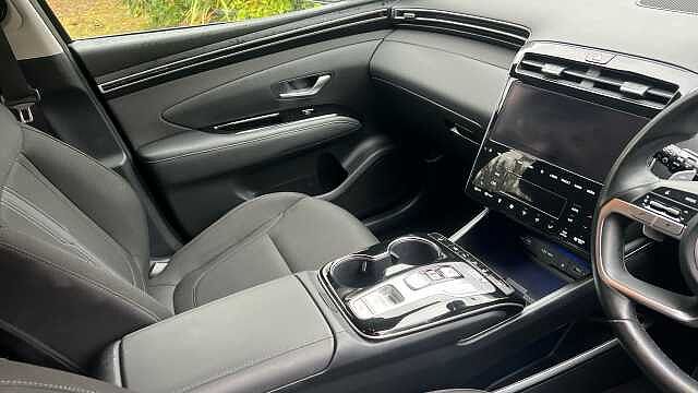 Hyundai TUCSON 1.6 TGDi Hybrid 230 Premium 5dr 2WD Auto Hybrid Estate Black