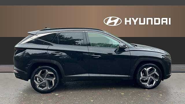 Hyundai TUCSON 1.6 TGDi Hybrid 230 Premium 5dr 2WD Auto Hybrid Estate Black