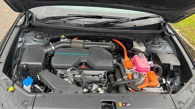 Hyundai TUCSON 1.6 TGDi Hybrid 230 Premium 5dr 2WD Auto Hybrid Estate Black
