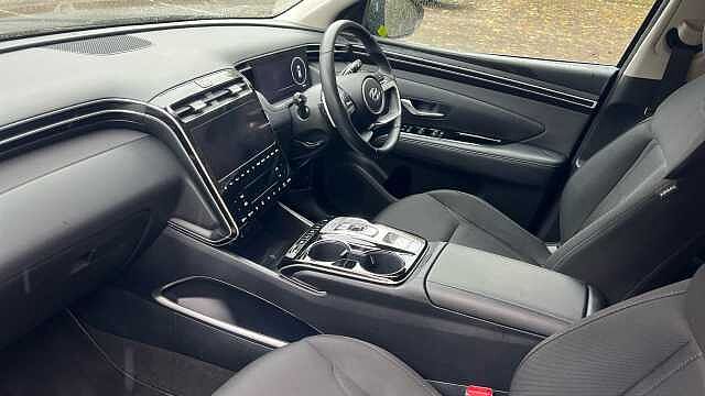 Hyundai TUCSON 1.6 TGDi Hybrid 230 Premium 5dr 2WD Auto Hybrid Estate Black