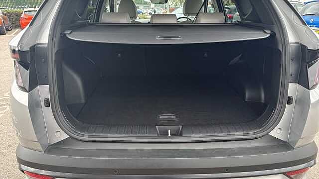 Hyundai TUCSON 1.6T 48V MHD Ultimate 5dr DCT Petrol Estate Silver