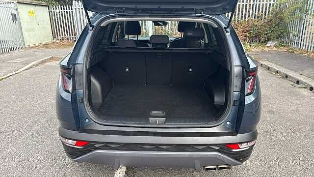 Hyundai TUCSON 1.6 TGDi Hybrid 230 Premium 5dr 2WD Auto Hybrid Estate Blue