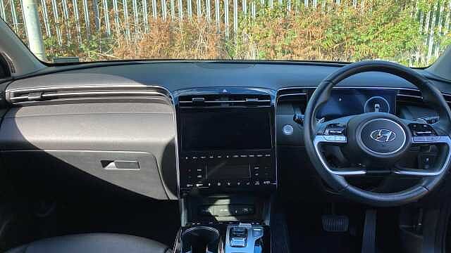 Hyundai TUCSON 1.6 TGDi Hybrid 230 Ultimate 5dr 2WD Auto Hybrid Estate Black