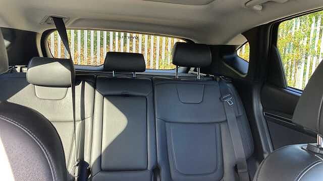 Hyundai TUCSON 1.6 TGDi Hybrid 230 Ultimate 5dr 2WD Auto Hybrid Estate Black