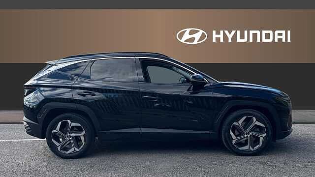 Hyundai TUCSON 1.6 TGDi Hybrid 230 Ultimate 5dr 2WD Auto Hybrid Estate Black