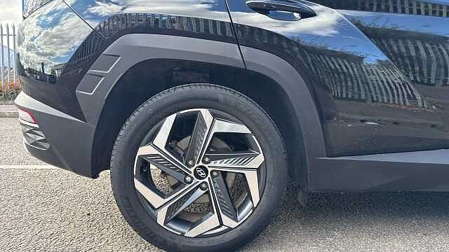 Hyundai TUCSON 1.6 TGDi Hybrid 230 Ultimate 5dr 2WD Auto Hybrid Estate Black