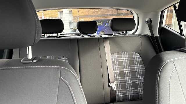 Hyundai I10 1.0 [63] Premium 5dr Auto [Nav] Petrol Hatchback White