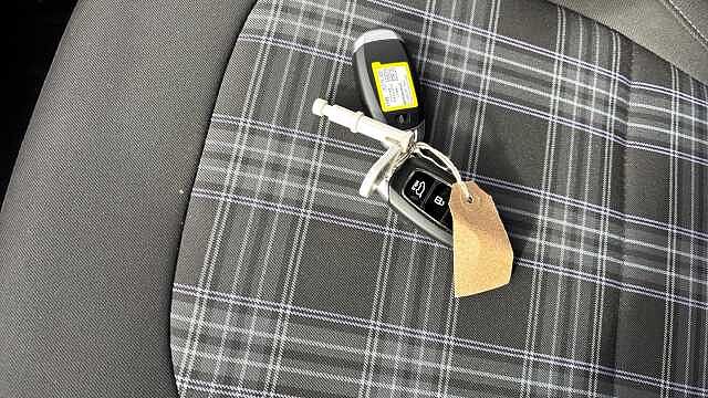 Hyundai I10 1.0 [63] Premium 5dr Auto [Nav] Petrol Hatchback White