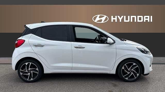Hyundai I10 1.0 [63] Premium 5dr Auto [Nav] Petrol Hatchback White