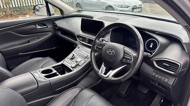 Hyundai SANTA FE 1.6 TGDi Hybrid Ultimate 5dr Auto Hybrid Estate Silver
