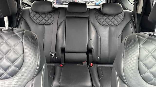 Hyundai SANTA FE 1.6 TGDi Hybrid Ultimate 5dr Auto Hybrid Estate Silver