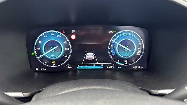 Hyundai SANTA FE 1.6 TGDi Hybrid Ultimate 5dr Auto Hybrid Estate Silver