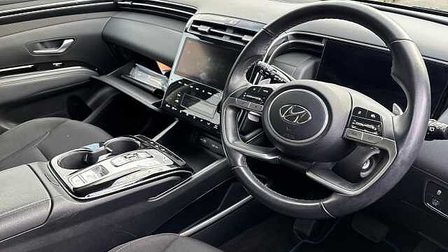 Hyundai TUCSON 1.6 TGDi Hybrid 230 SE Connect 5dr 2WD Auto Hybrid Estate Blue