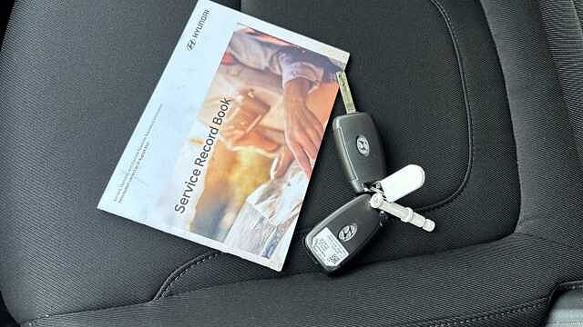 Hyundai TUCSON 1.6 TGDi Hybrid 230 SE Connect 5dr 2WD Auto Hybrid Estate Blue