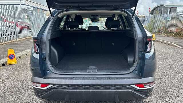 Hyundai TUCSON 1.6 TGDi Hybrid 230 SE Connect 5dr 2WD Auto Hybrid Estate Blue