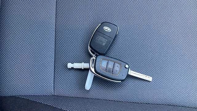 Hyundai i20 1.2 MPi Premium Nav 5dr Petrol Hatchback