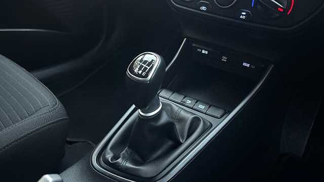 Hyundai i20 1.0T GDi 48V MHD SE Connect 5dr Petrol Hatchback