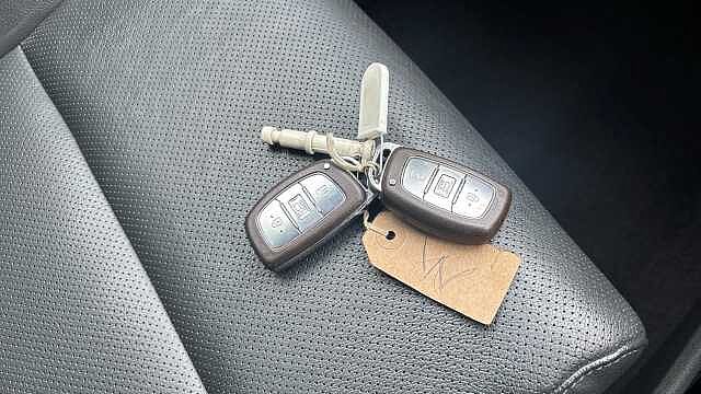 Hyundai TUCSON 1.6 CRDi Premium 5dr 2WD Diesel Estate