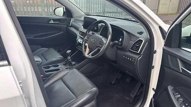 Hyundai TUCSON 1.6 CRDi Premium 5dr 2WD Diesel Estate