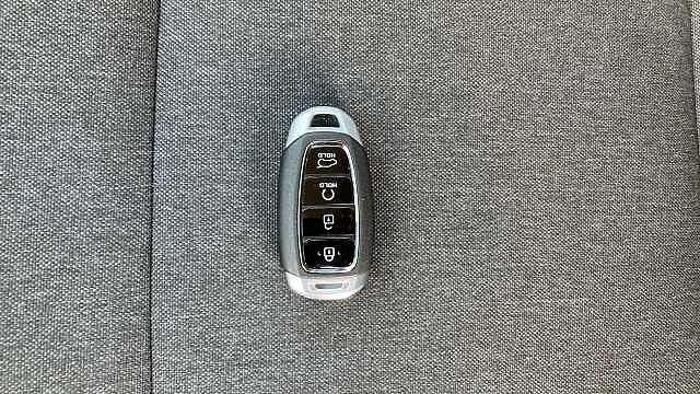 Hyundai INSTER 85kW 02 49kWh 5dr Auto Electric Hatchback