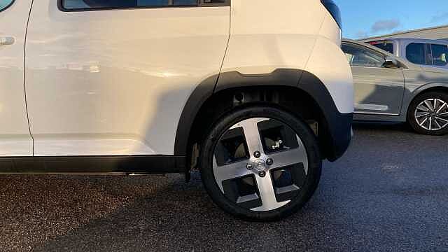 Hyundai INSTER 85kW 02 49kWh 5dr Auto Electric Hatchback