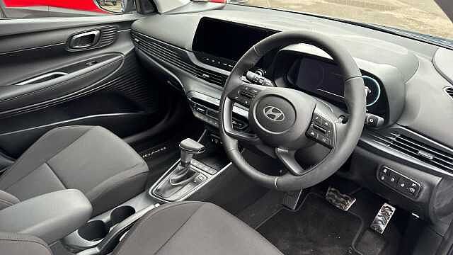 Hyundai BAYON 1.0 TGDi [90] Tech Line 5dr DCT Petrol Hatchback Vibrant Blue - Pearl